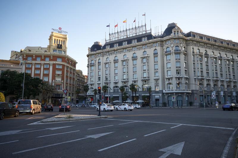 La recuperación hotelera se consolida: Madrid y Barcelona superan reservas de 2019