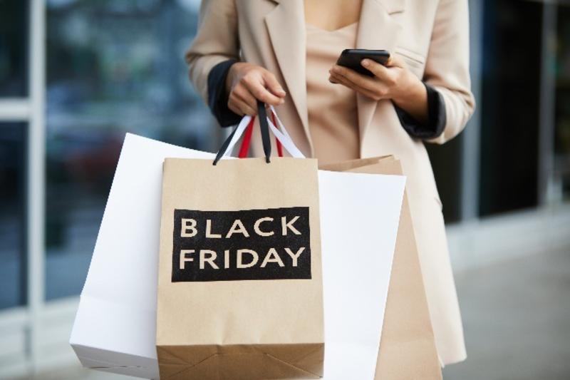 Lenovo no hará descuentos en el ‘Black Friday’ ante la falta de equipos