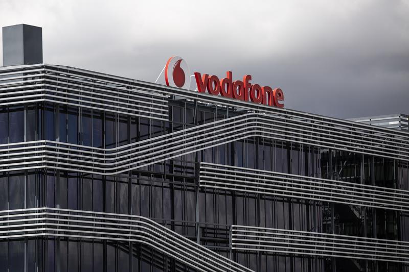Un total de 310 voluntarios se inscriben en el ERE de Vodafone