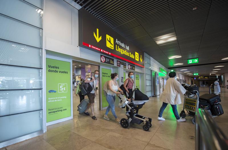 España recibe en octubre 5,5 millones de pasajeros de aeropuertos internacionales