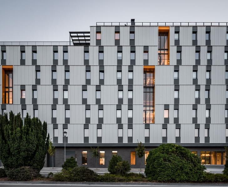 TPG Real Estate y Urbania se unen para adquirir una cartera de residencias de estudiantes en España