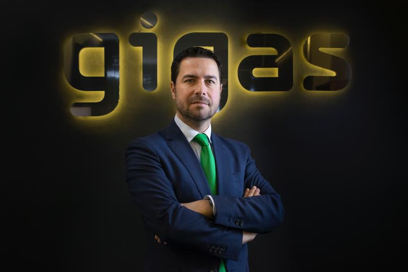 Gigas dispara un 374% sus ingresos hasta septiembre impulsada por sus adquisiciones