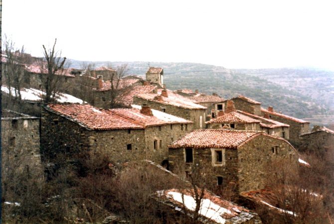 Fuentebella, el pueblo abandonado