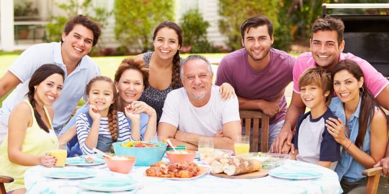 Ten presentes a las familias