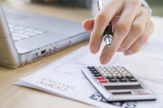 Tomar decisiones que afectan a las obligaciones tributarias