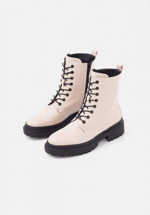 Botas blancas