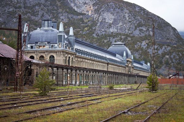estación abandonados Merca2.es