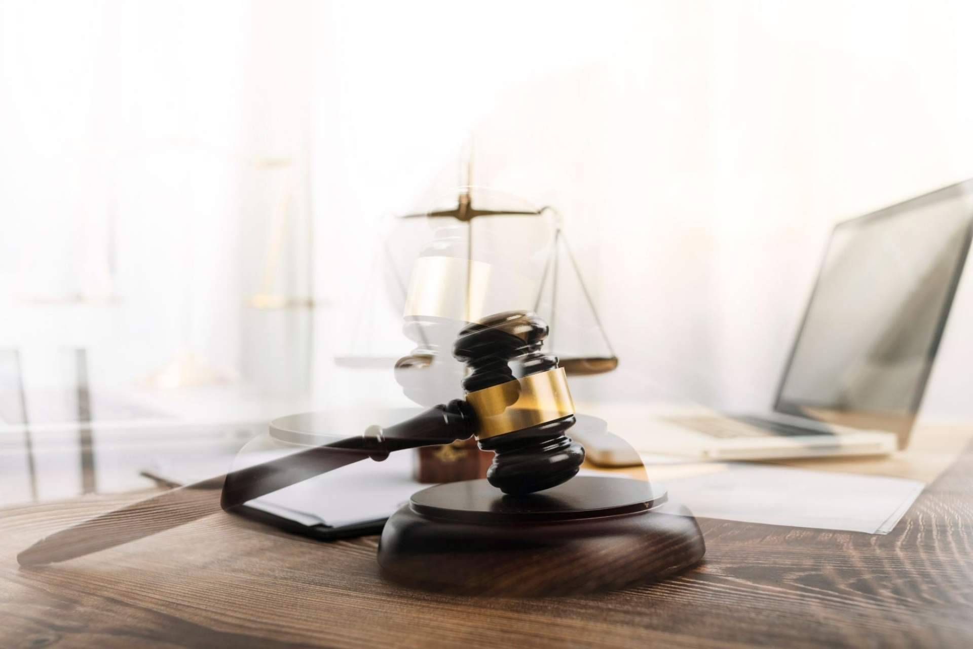 Abogado.best permite encontrar abogados con buena reputación