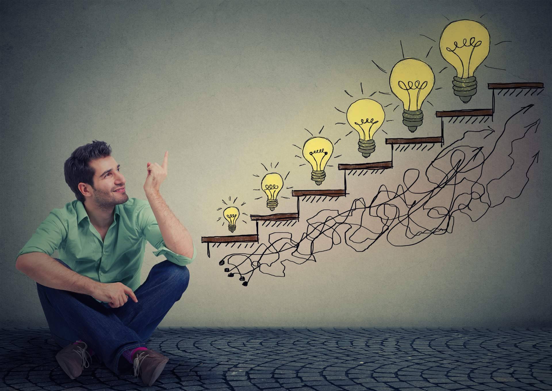 ¿Por qué es importante contar con asesoría online especializada en emprendedores digitales y freelancers?