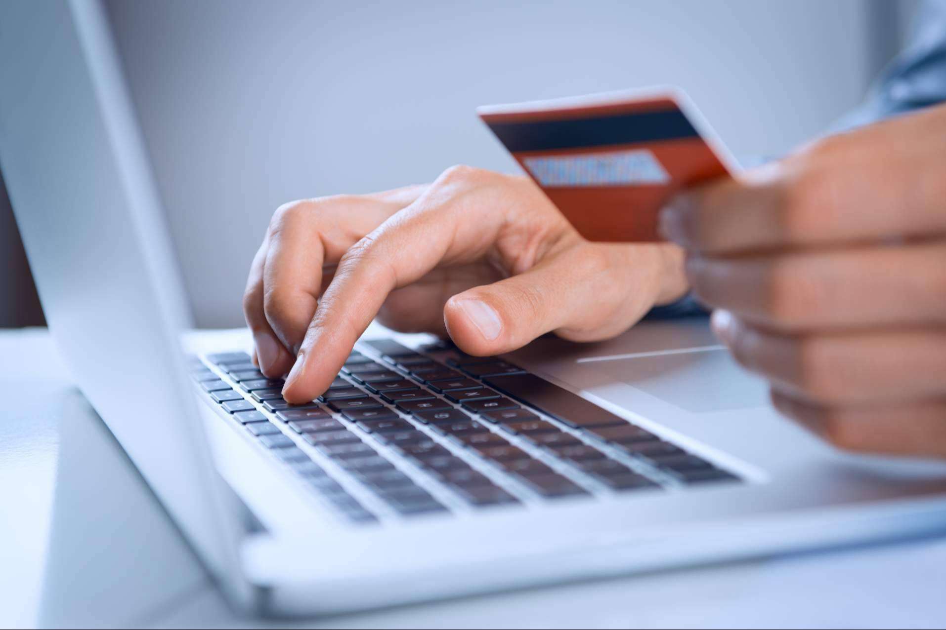 ¿Por qué no se consigue vender en internet?, Eprox lo explica