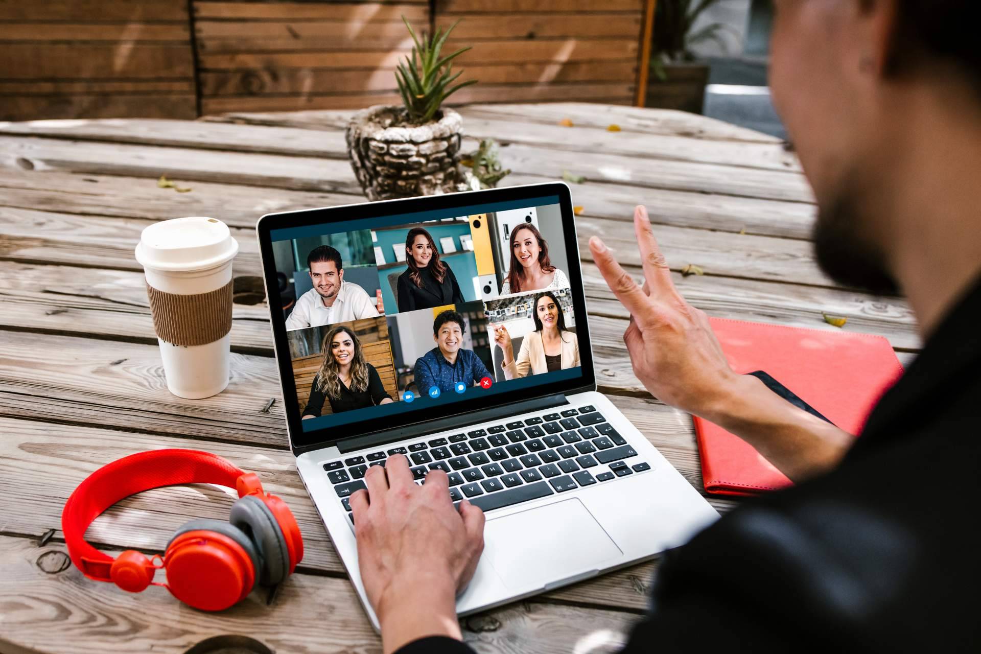 Empresas líderes en el sector e-learning se unen en EXPOAPeL