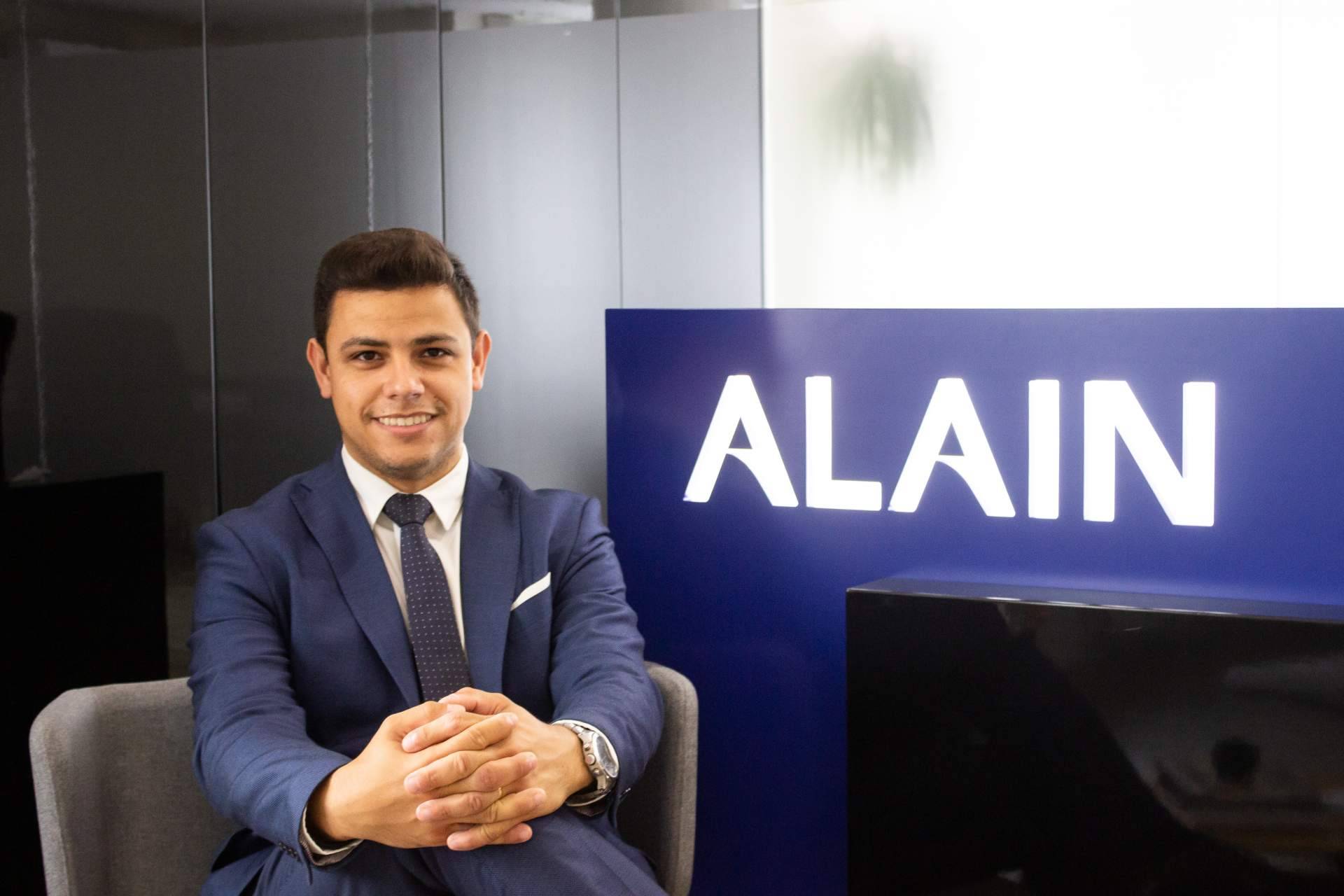 La compañía inmobiliaria Grupo Alain presenta a su nuevo director general, Pedro García