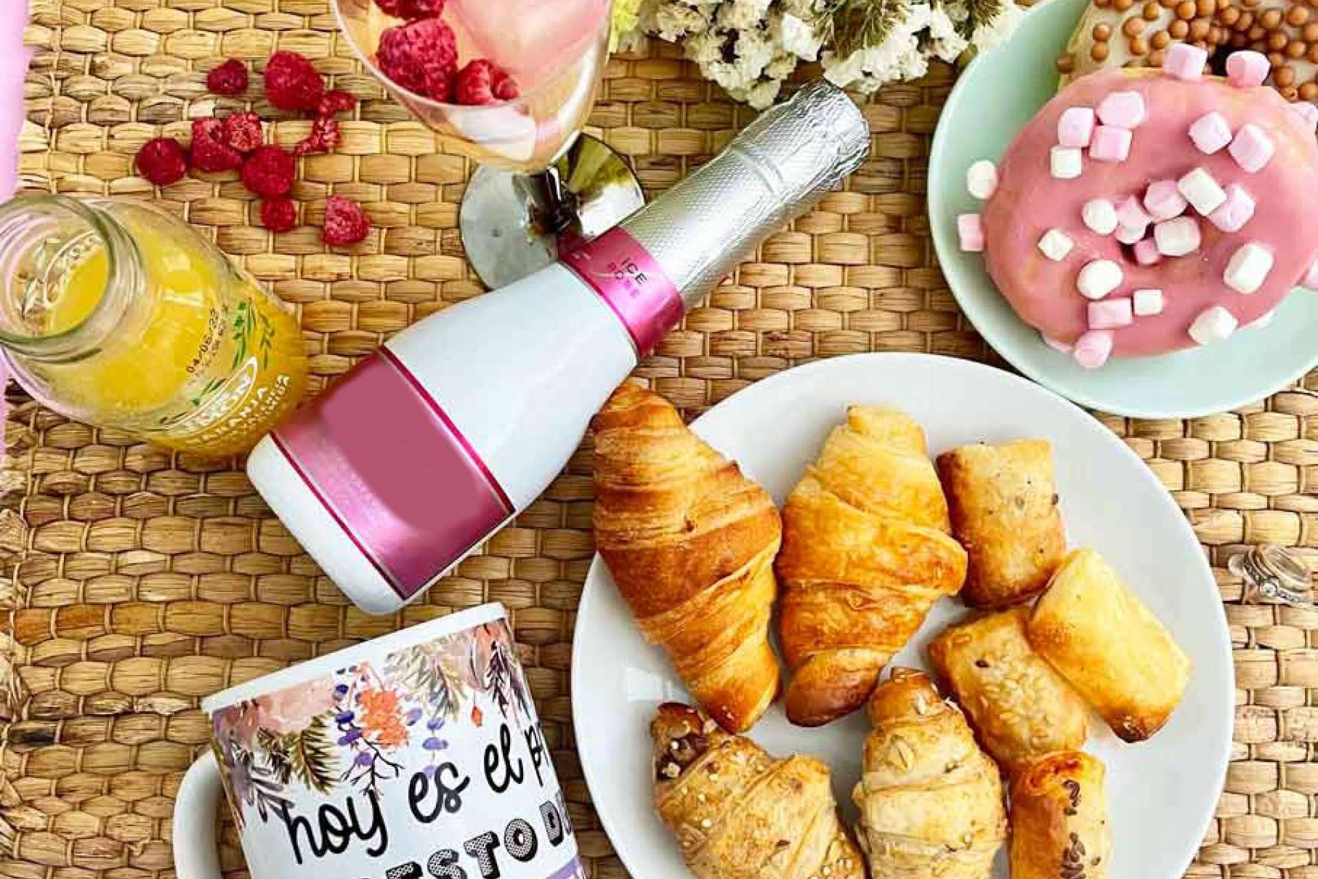 Las ventajas de enviar desayunos a domicilio personalizados a cualquier parte de España y Portugal con la empresa Las Flores No Se Comen