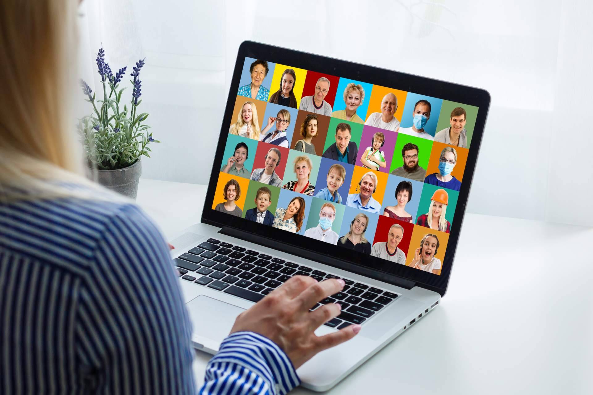 El 1r congreso hispanoamericano de e-learning, EXPOAeL