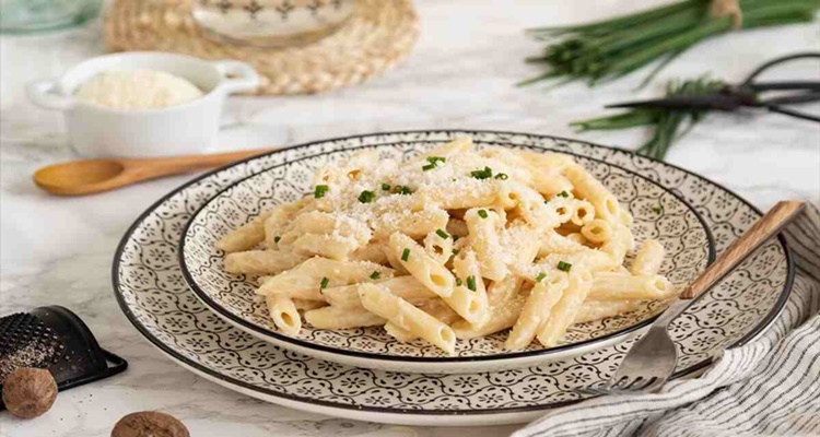 Macarrones bechamel receta fácil