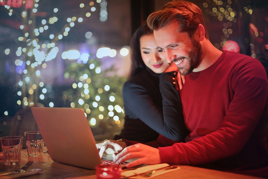 Cómo comprar más barato este Black Friday – Usa un comparador de precios