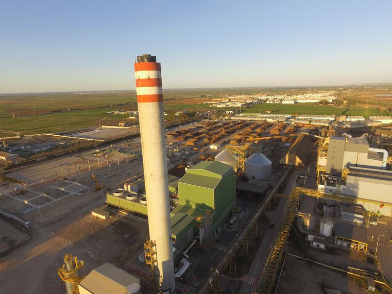 Naturgy compra cinco activos fotovoltaicos a Ence por 62 millones