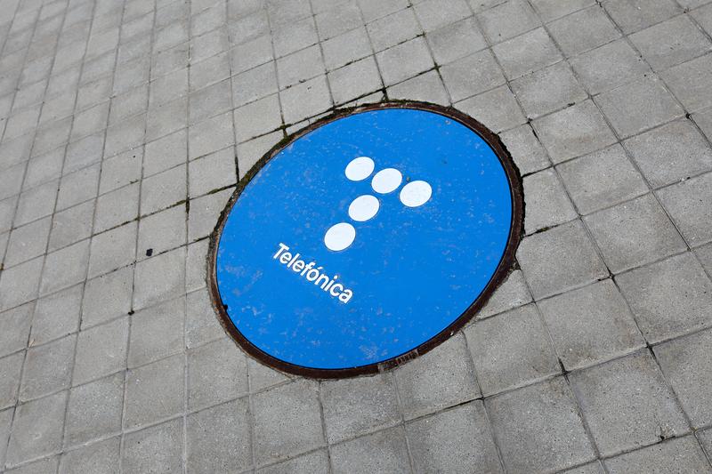 Telefónica consigue el visto bueno de UGT para su plan de salidas voluntarias