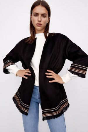 Chaqueta combinada efecto ante Zara