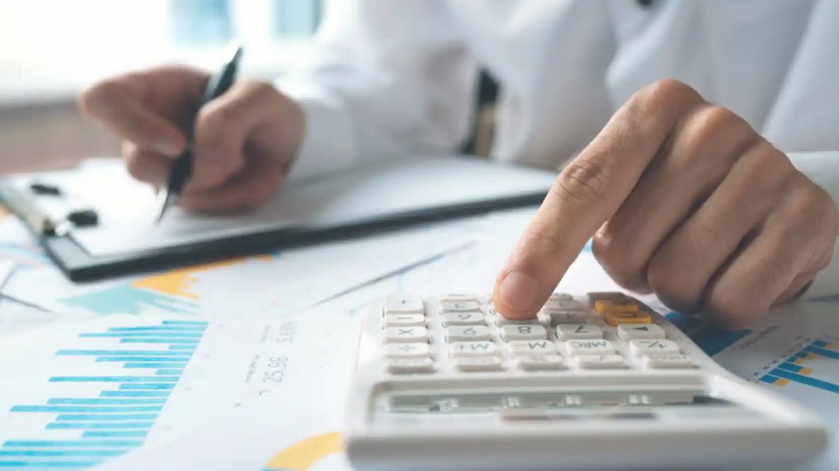 Los trucos de la OCU para pagar menos impuestos en 2022