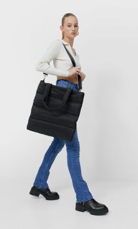 Shopper tejido acolchado Stradivarius