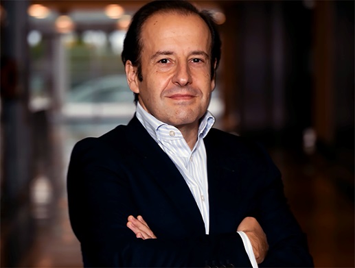 Victor Matarranz responsable de la division de Santander Wealth Management Insurance. Merca2.es