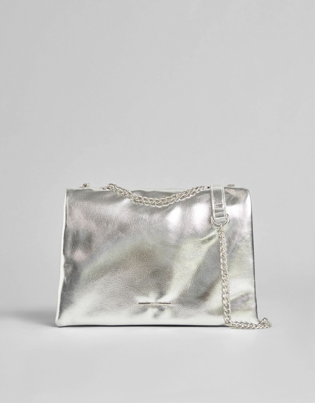 Bolso de pliegues