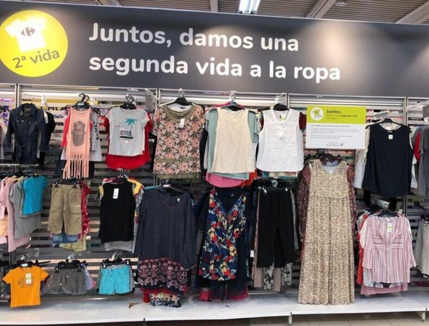 Alcampo y Carrefour entran en guerra con Humana por el negocio de la segunda mano