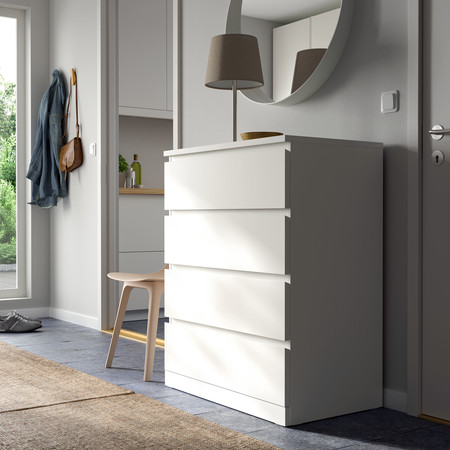 El mueble de IKEA para el televisor (o lo que quieras) por solo 15 euros