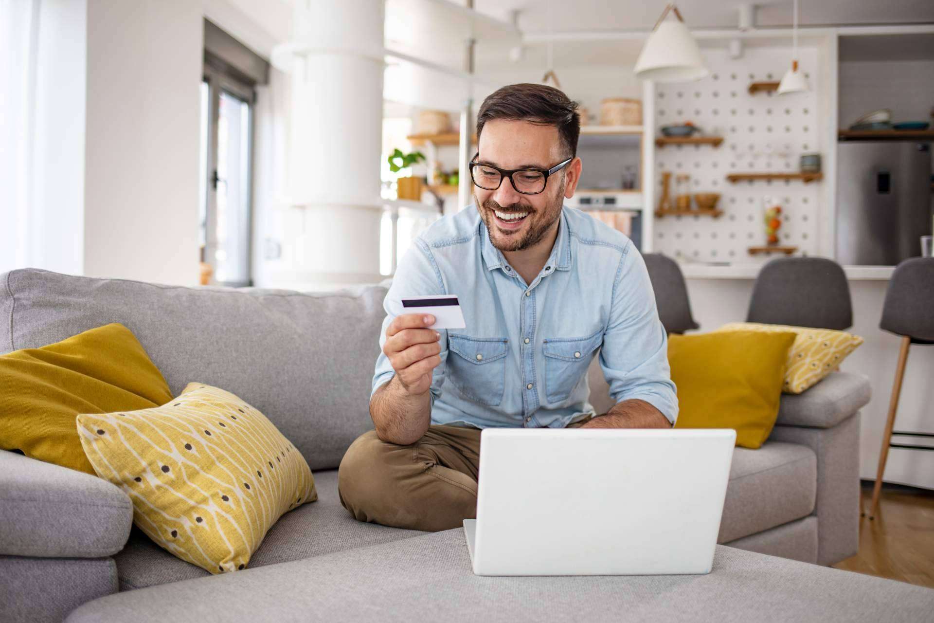 Tener presencia online y un sistema automatizado activo permanentemente, los requisitos para toda compañía que quiera aumentar las ventas en plena era digital