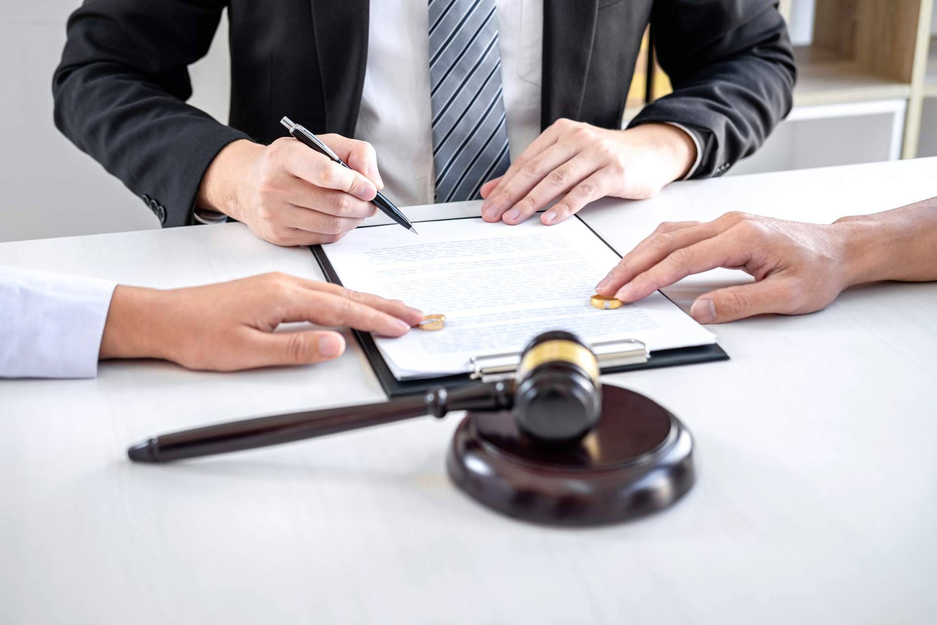 Abogados Cebrián ofrece abogados de divorcio exprés económico en Fuenlabrada