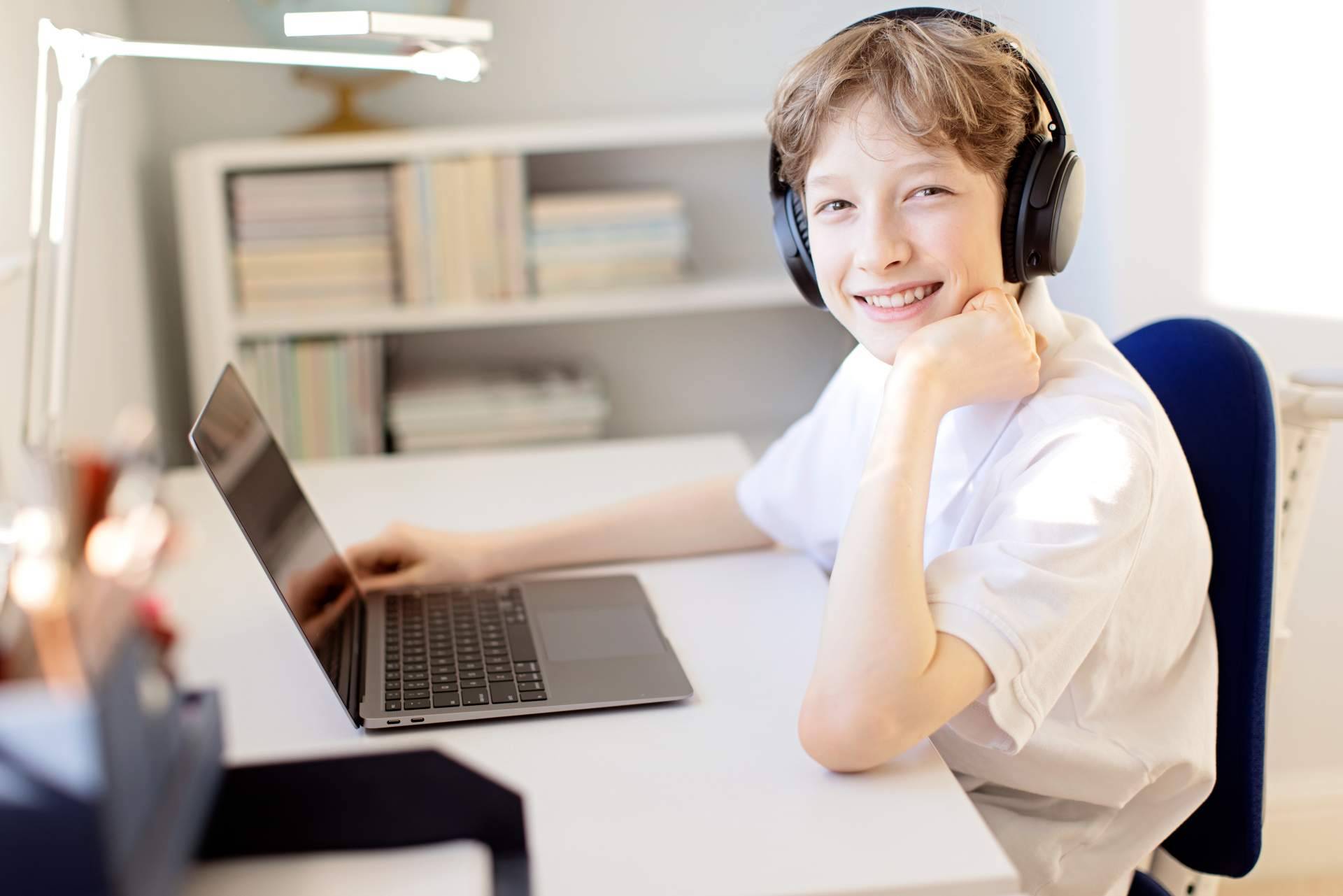 La empresa especializada en la programación para niños, Code2brain