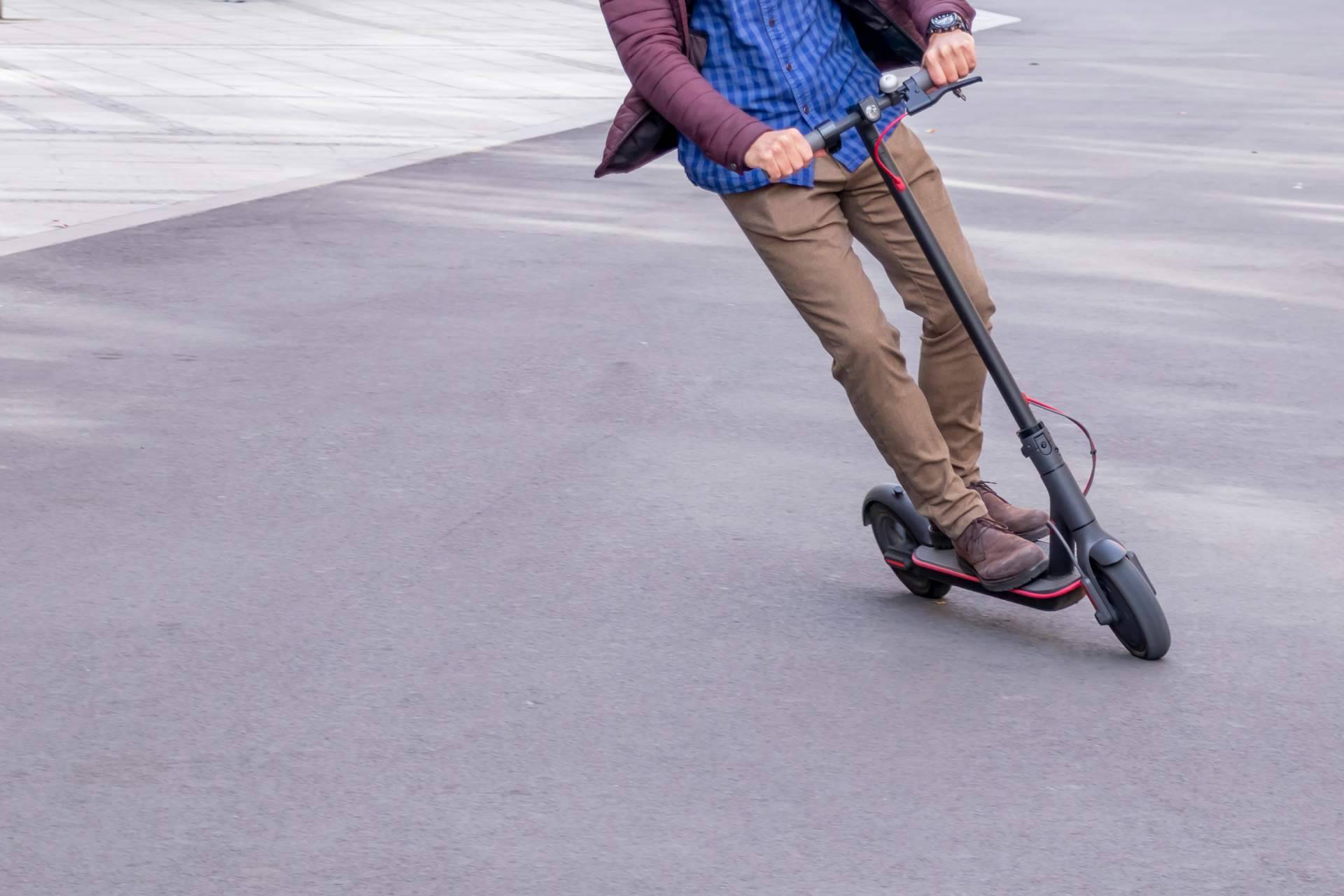 Los servicios de Talleres LYNX para la reparación batería patinete eléctrico