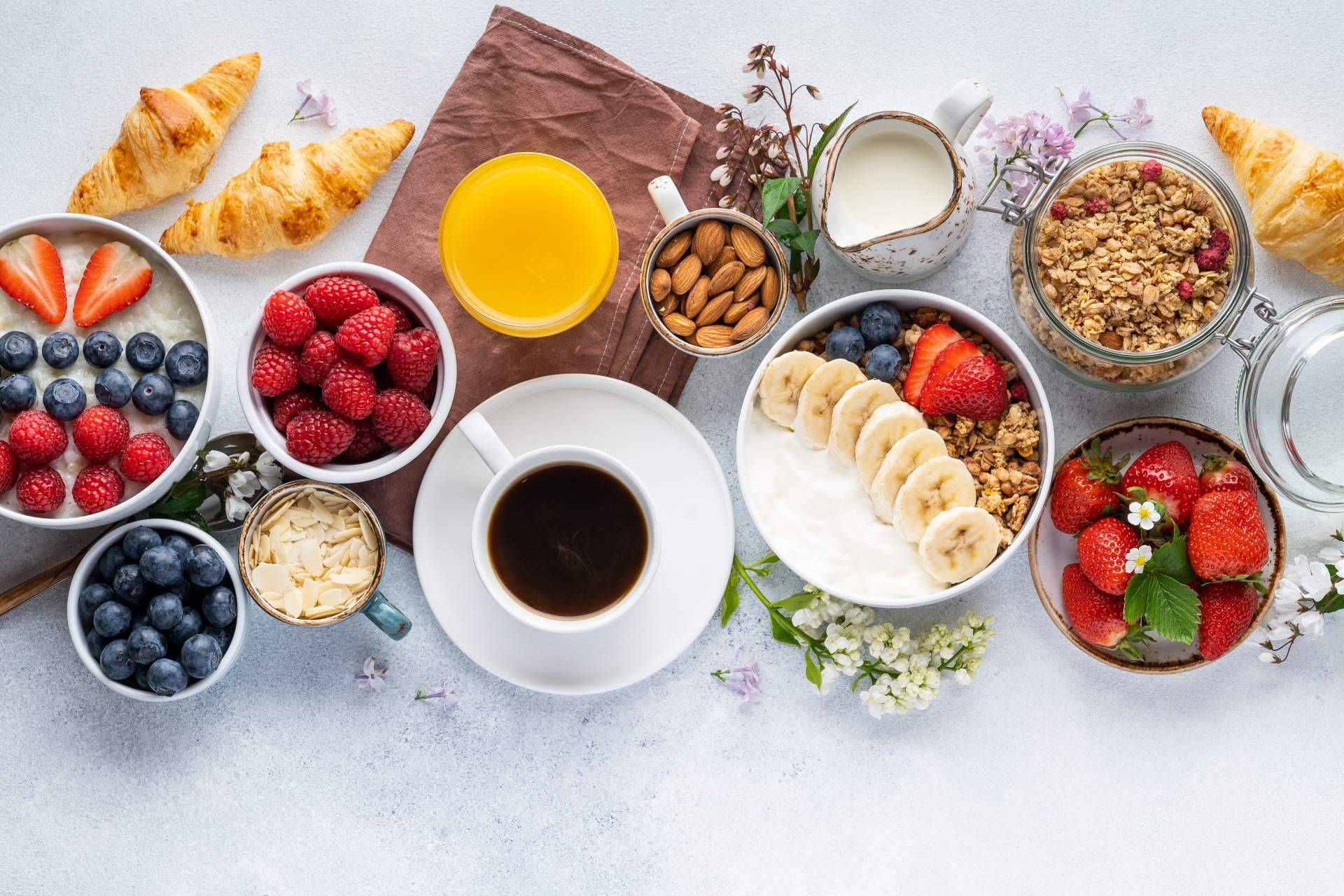 Alquilar un sofá con derecho a desayuno y a ducha es posible con Dámelo Dámelo