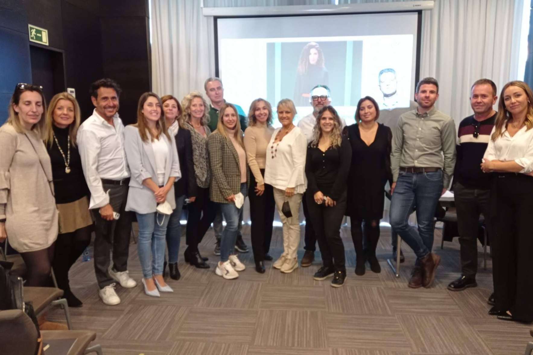 Los cursos de formación especializada a franquiciados de Oh My Cut! vuelven de manera presencial en Madrid, Valencia, Vitoria y Alicante
