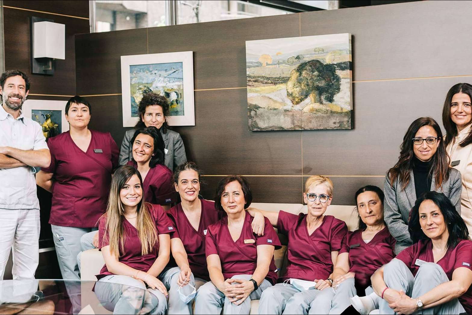 Clínica Sanzmar destaca las ventajas de los implantes dentales