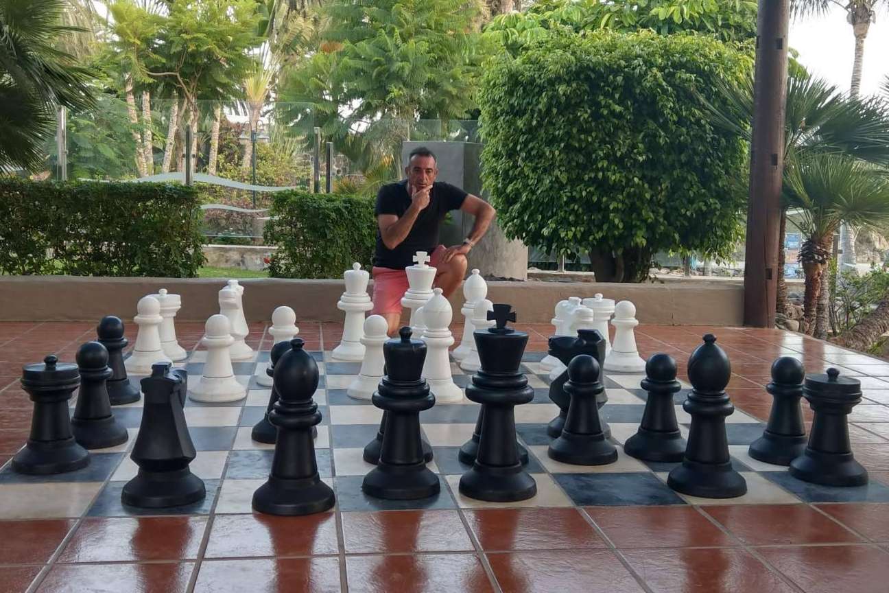 La formación de alto rendimiento para corredores y agentes de seguros del experto en mentoría Rafael Bonilla