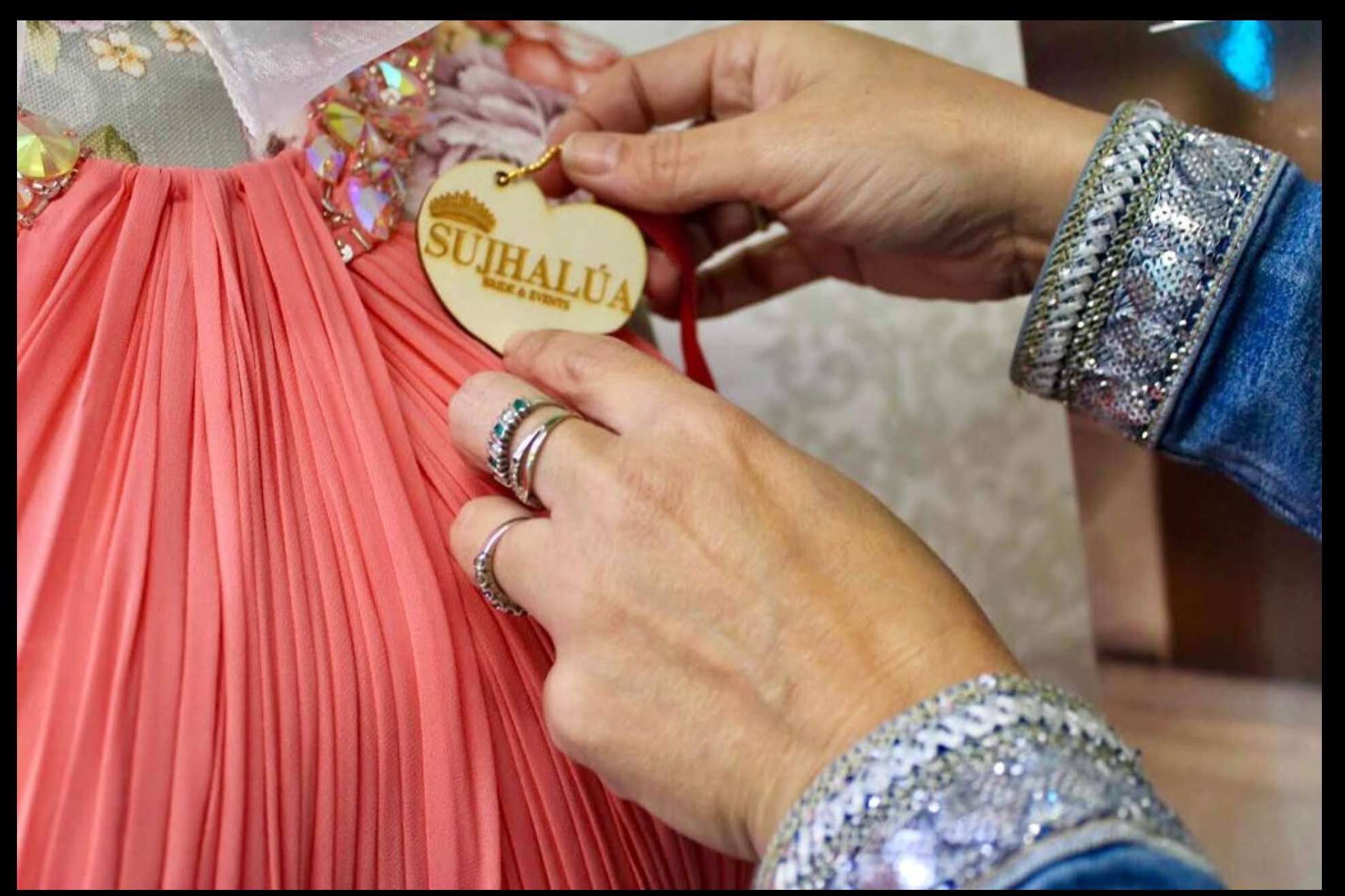 Sujhalúa es una tienda de vestidos de novia que ofrece un servicio totalmente personalizado