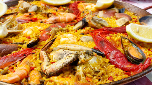 La Comunidad Autónoma preferida por los turistas para ir a comer