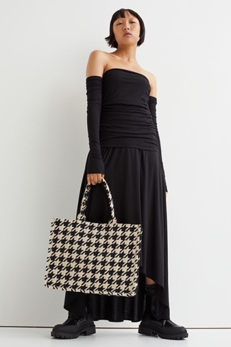 Vestido negro drapeado H&M