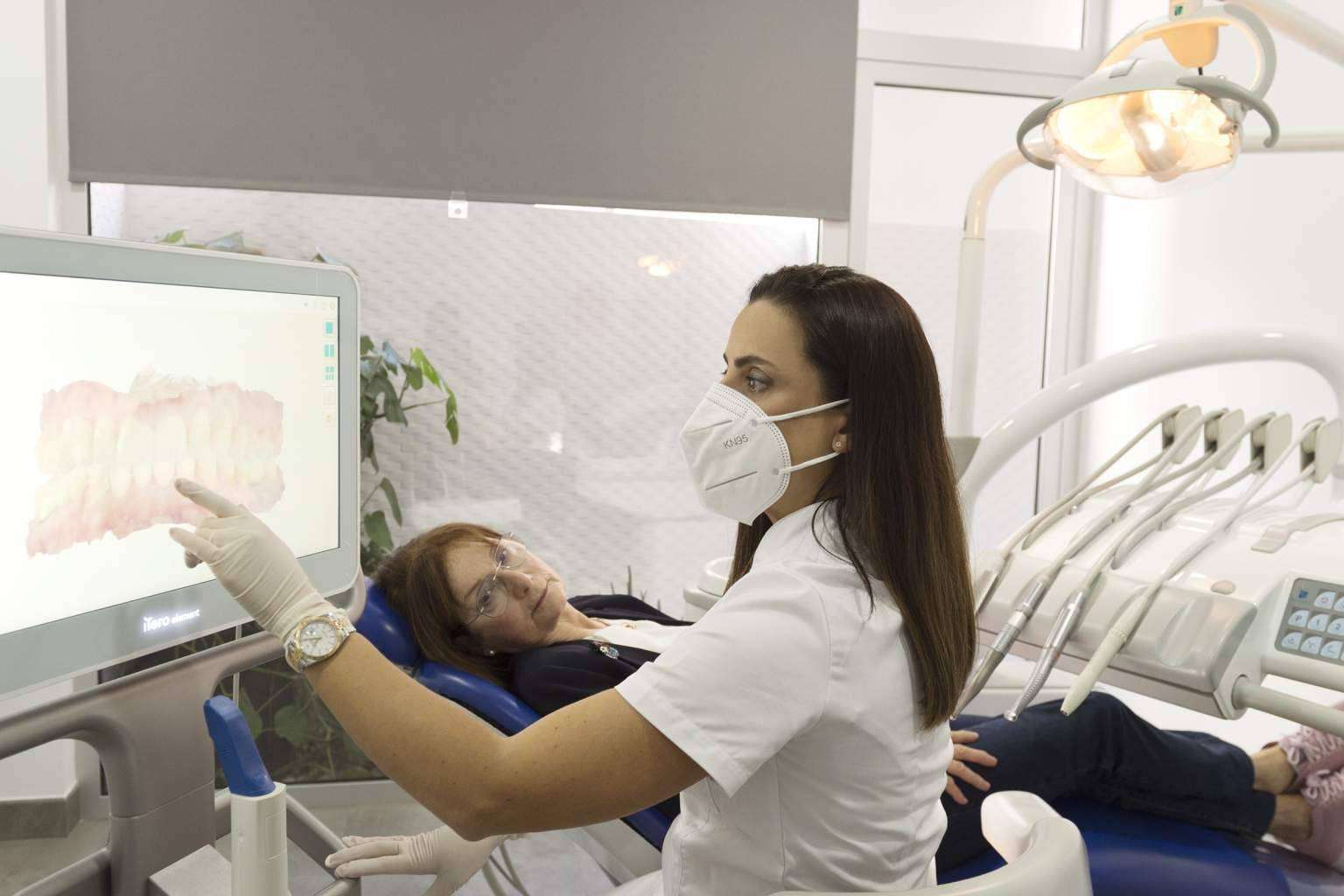 ¿Por qué se debe revisar la salud bucodental?, los consejos de la Clínica Paula Vidal