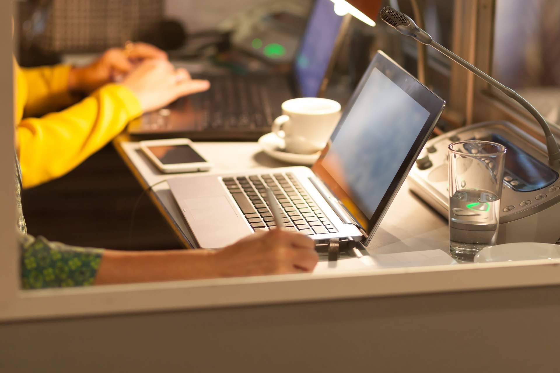Servicios de traductor jurado Madrid ofrecidos por ENAI E-Consulting Internacional
