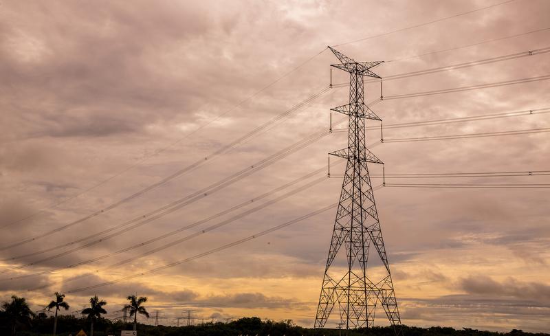 Iberdrola pone en operación en Brasil su mayor línea eléctrica en el mundo