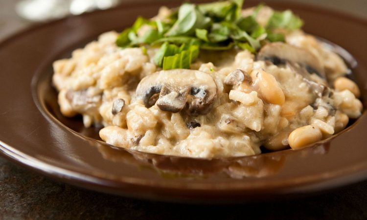 Ingredientes para hacer risotto de champiñones