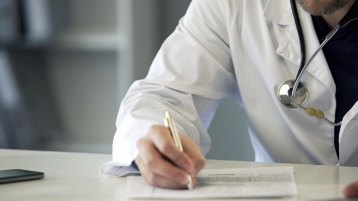 Autónomo, ¿sabías que puedes desgravarte el seguro médico?