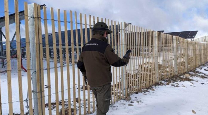 Andorra construye un parque solar en tierra española