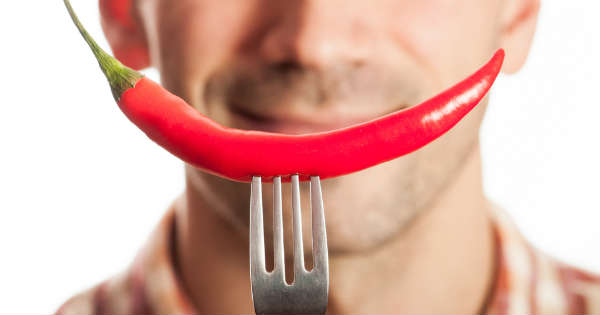 Esto es lo que le pasa a tu cuerpo si abusas del picante