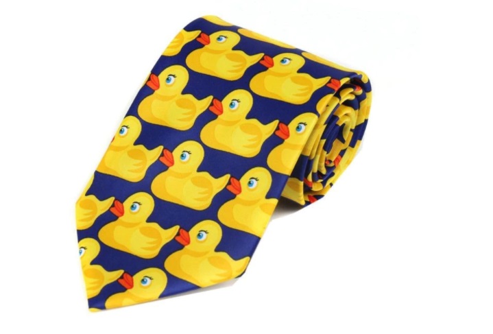 corbata patito de goma