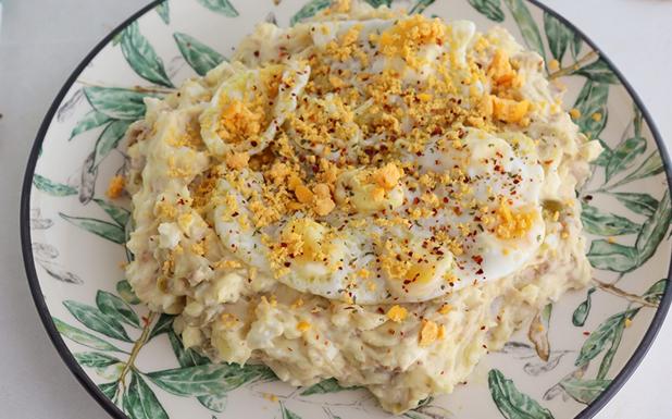 Los pocos ingredientes que usa Dani García para la ensaladilla rusa