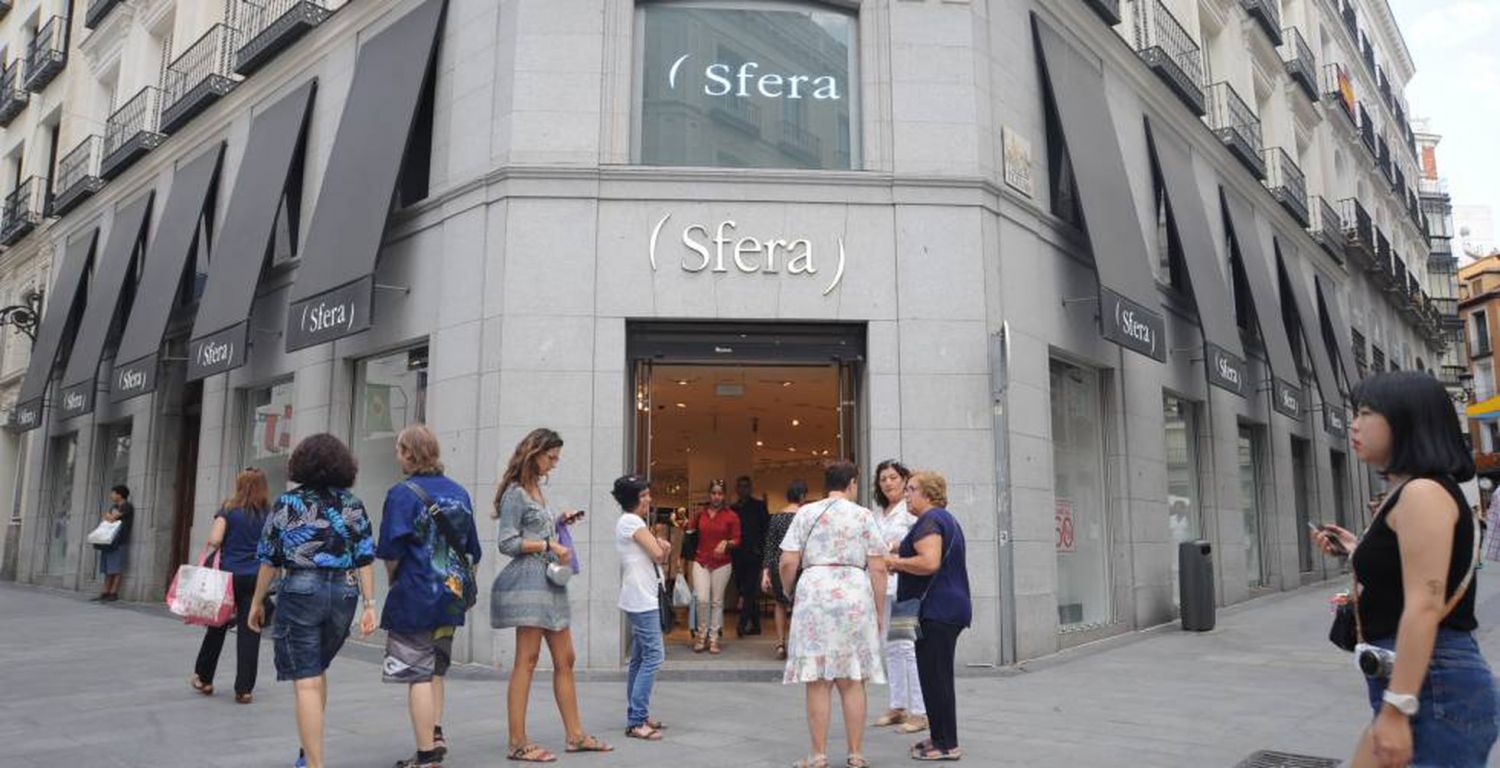 Rebajas en Sfera: los 10 vestidos más alucinantes por menos de 20 euros